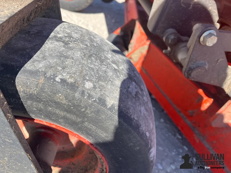 kubota-zd1211-image-11