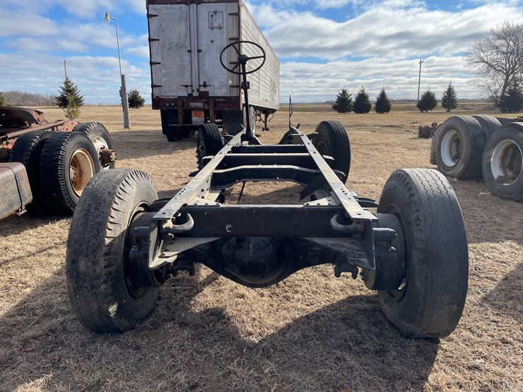 #4210-•-truck-frame-image-5