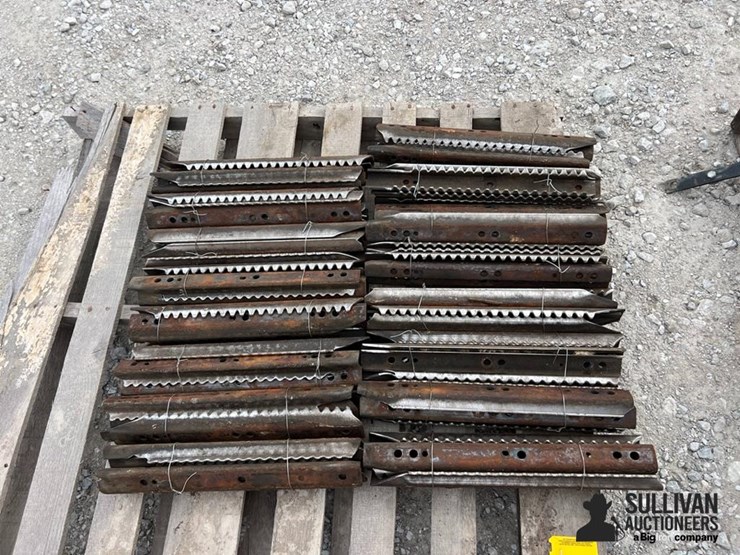 case-ih-3208-image-2