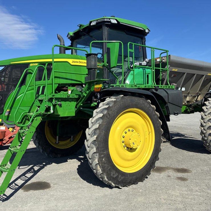2022 JOHN DEERE 600R