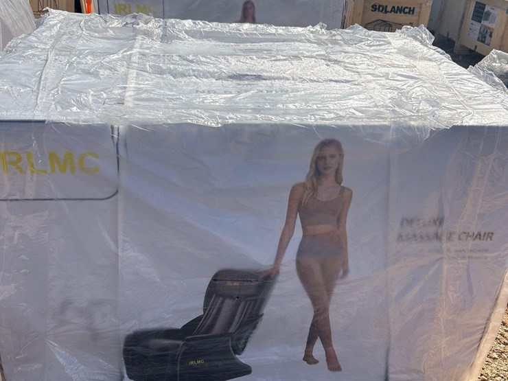 irlmc-deluxe-massage-chair-image-1