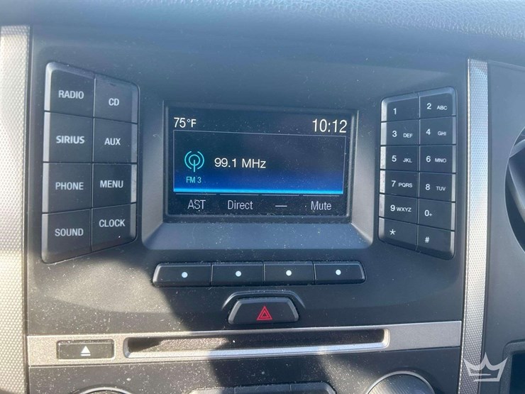 2017-ford-expedition-image-16