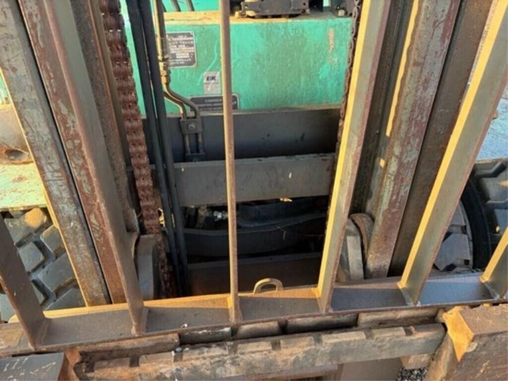 mitsubishi-fg30k-image-14