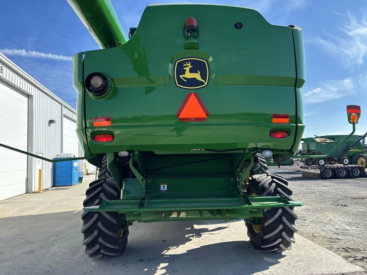 2013-john-deere-s670-image-6