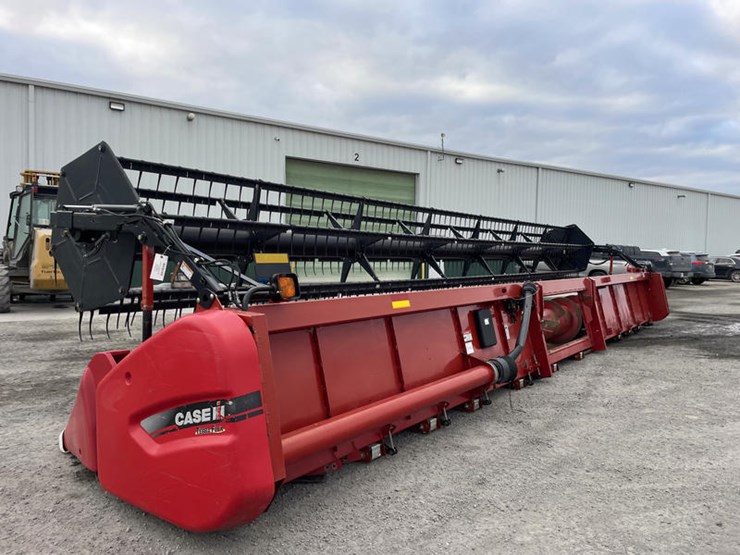 2011-case-ih-3020-image-8