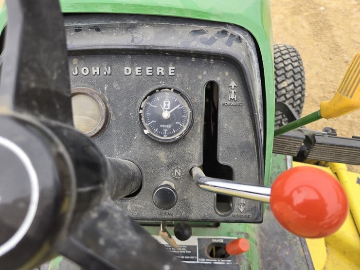 john-deere-400-image-18