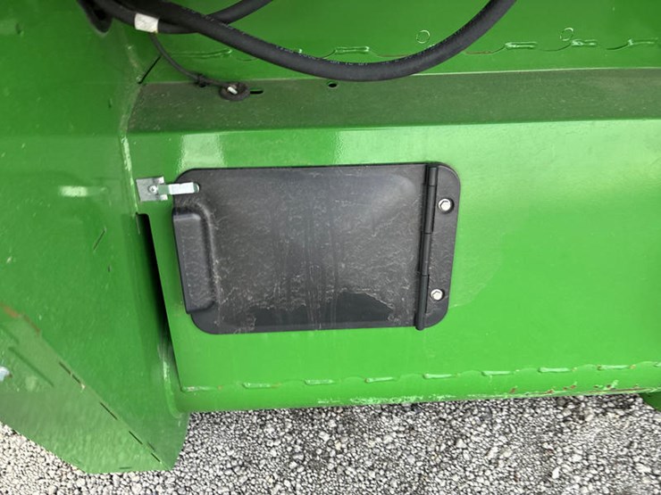 2024-john-deere-rd40f-image-26