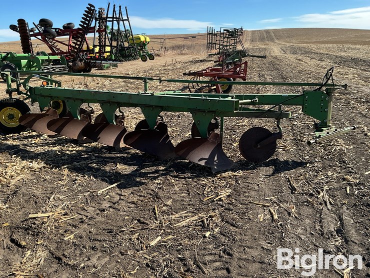 john-deere-5-image-4