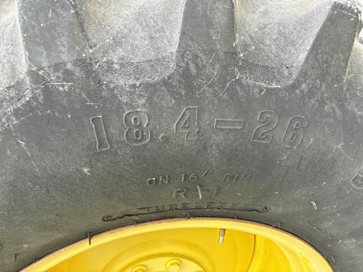 2004-john-deere-9660-sts-image-39