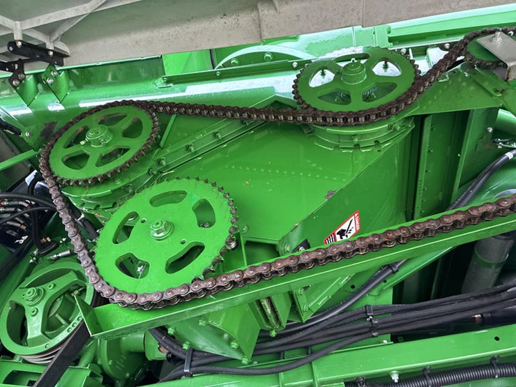 2017-john-deere-s680-image-46
