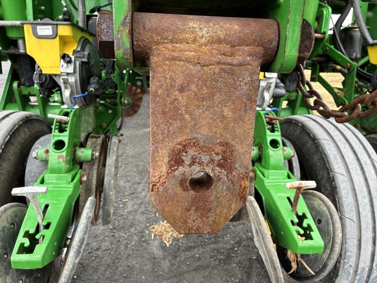 2019-john-deere-1775-image-81