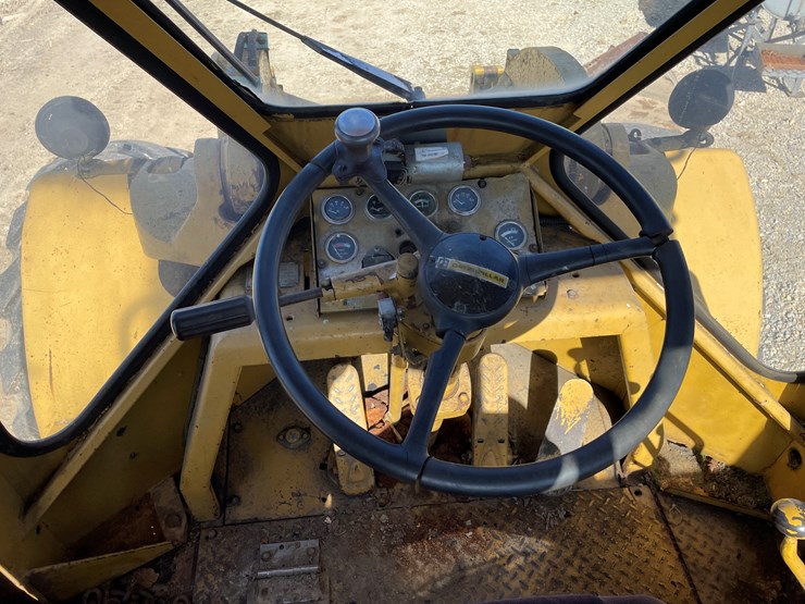 caterpillar-966c-image-35