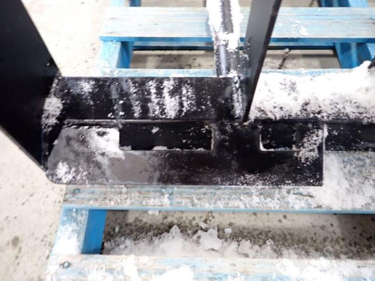 unused-pabreak-43-in.-skid-steer-hay-spear-image-9