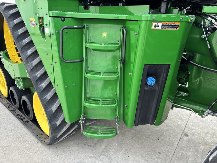 2023-john-deere-9rx-590-image-38