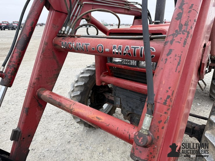 1988-case-ih-685-image-13