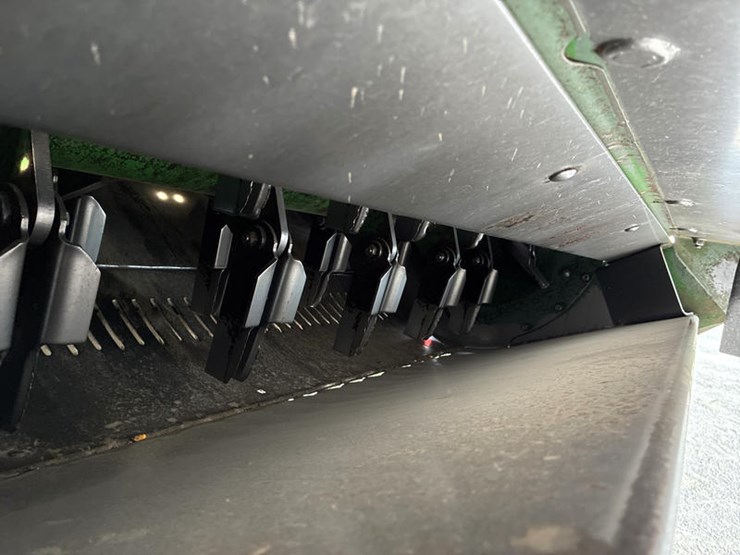 2023-john-deere-s780-image-33