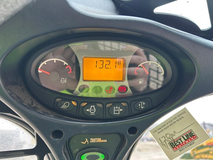 2023-bobcat-t450-image-24