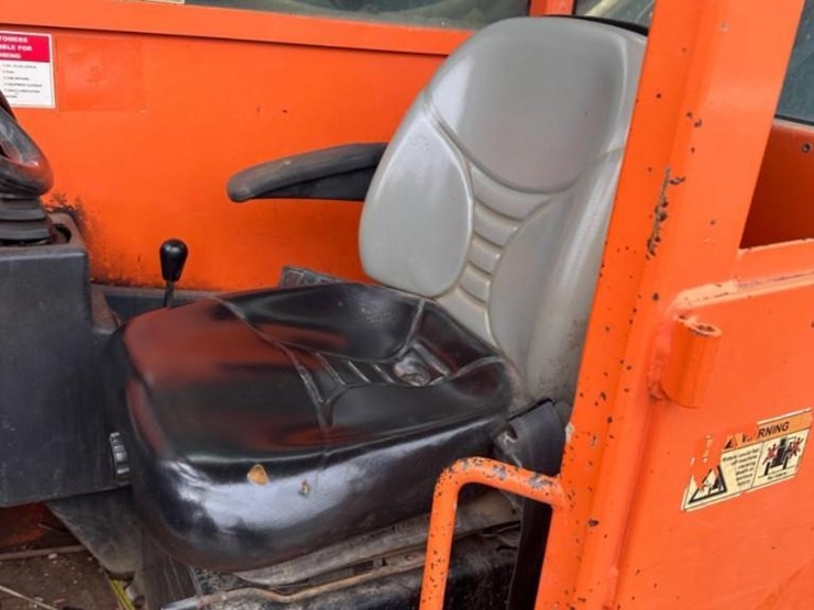 2015-jlg-g6-42a-image-14