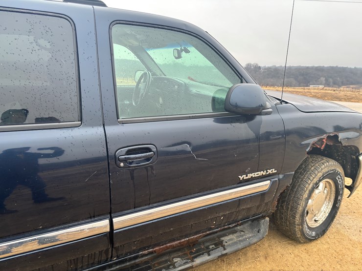 2003-gmc-yukon-image-19