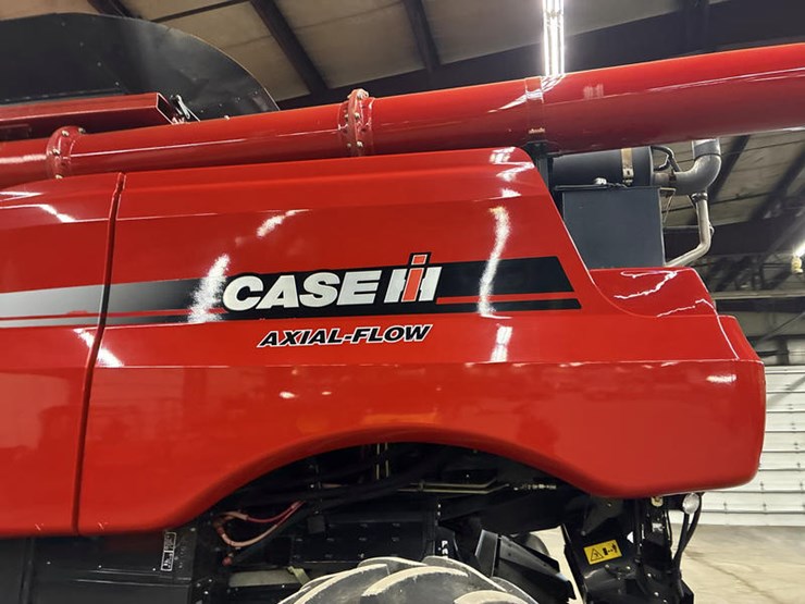 2012-case-ih-7230-image-26