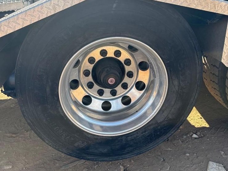 2017-international-hx620-image-39