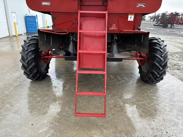 2000-case-ih-2388-image-75