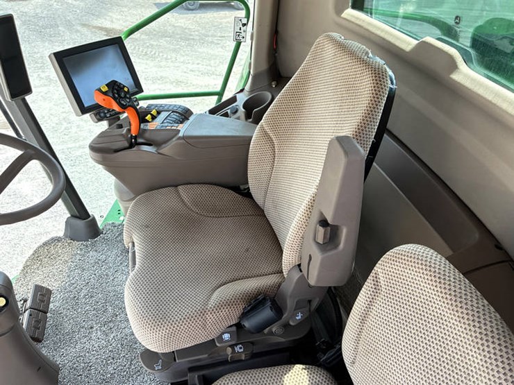 2022-john-deere-s780-image-112