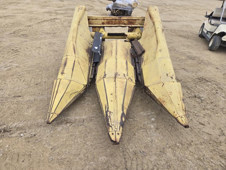 new-holland-900-image-8