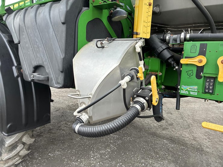 2017-john-deere-r4045-image-32