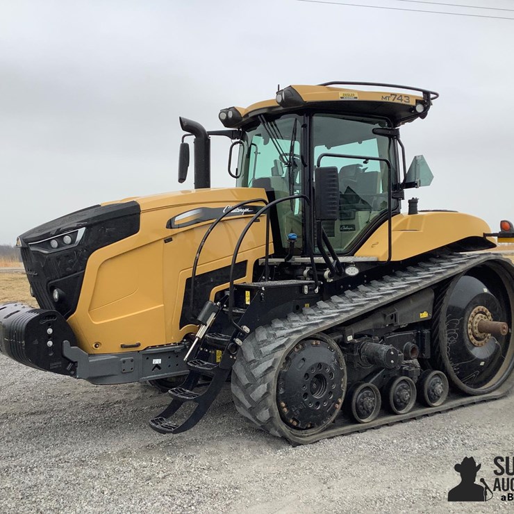 2018 CHALLENGER MT743