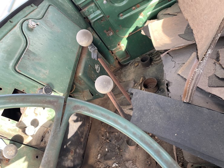 1963-mack-b61-image-28