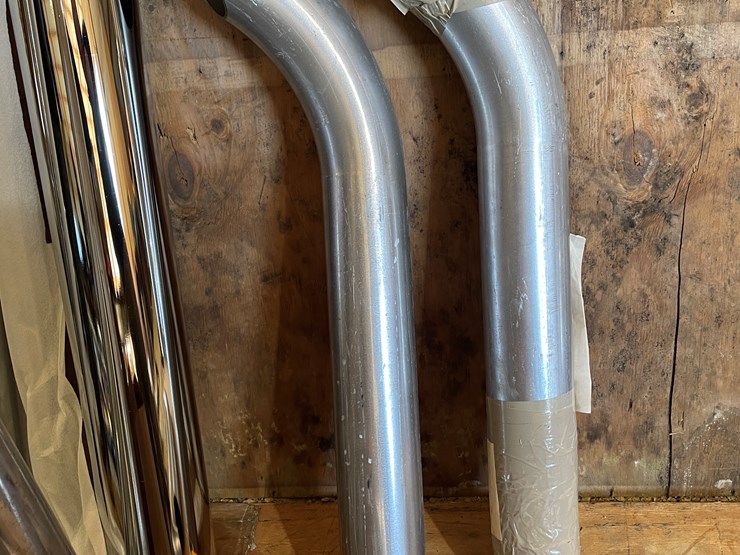 #8032-•-pair-of-exhaust-stacks-image-1
