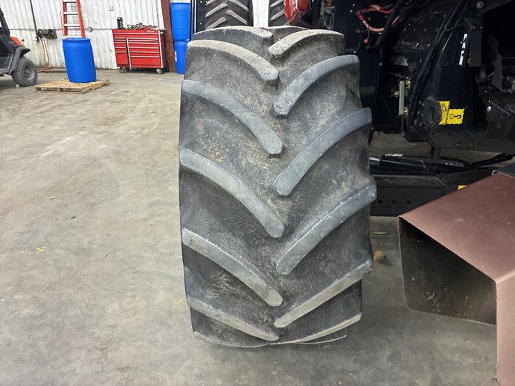 2012-case-ih-7230-image-40