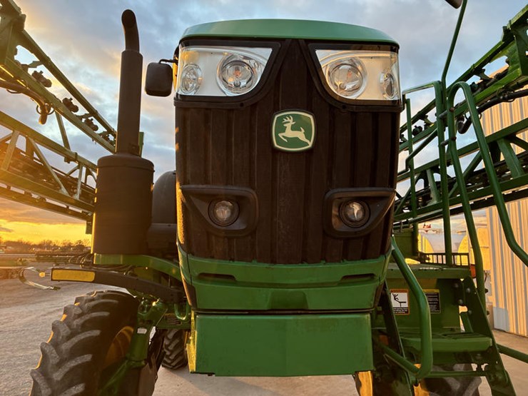 2017-john-deere-r4023-image-13