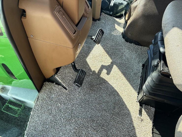 2009-john-deere-9530-image-70