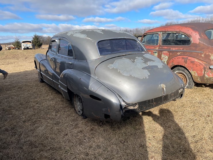 #4203-•-1947-buick-super-sedan,-(has-title)-image-6