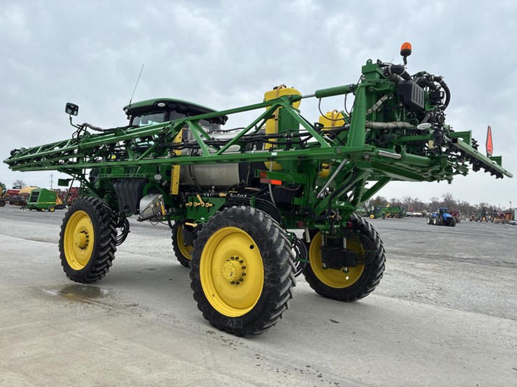 2021-john-deere-r4030-image-9