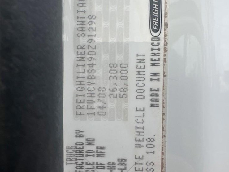 2009-freightliner-mc-4000-gallon-t/a-water-truck-image-24