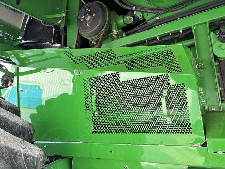 2009-john-deere-9570-sts-image-68