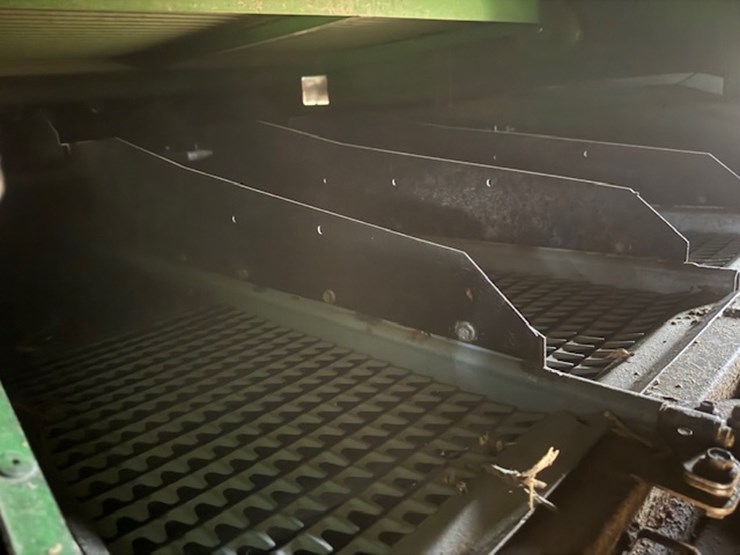 2014-john-deere-s680-image-28