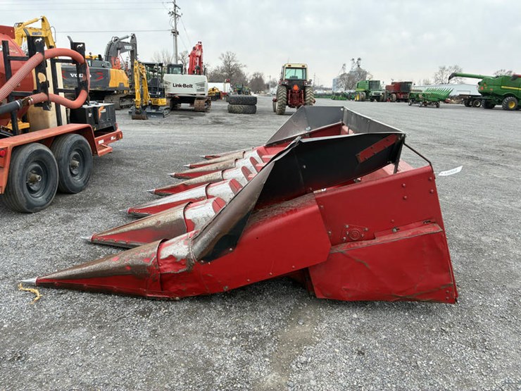 case-ih-1063-image-5