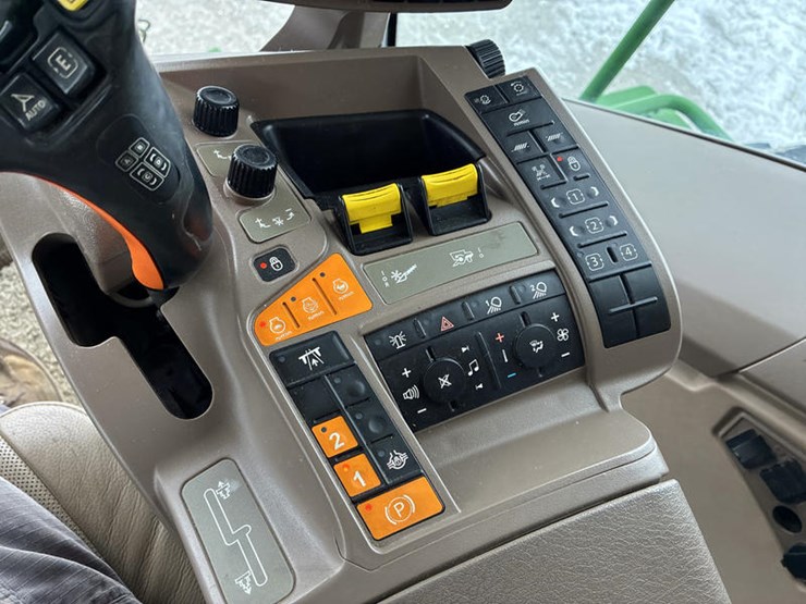 2018-john-deere-s780-image-102