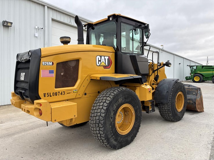 2021-caterpillar-926m-image-6