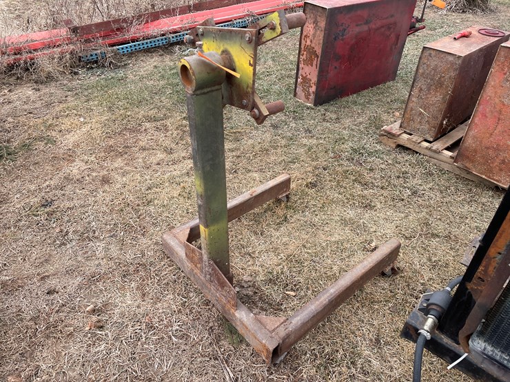 #4234-•-mobile-engine-stand-image-1