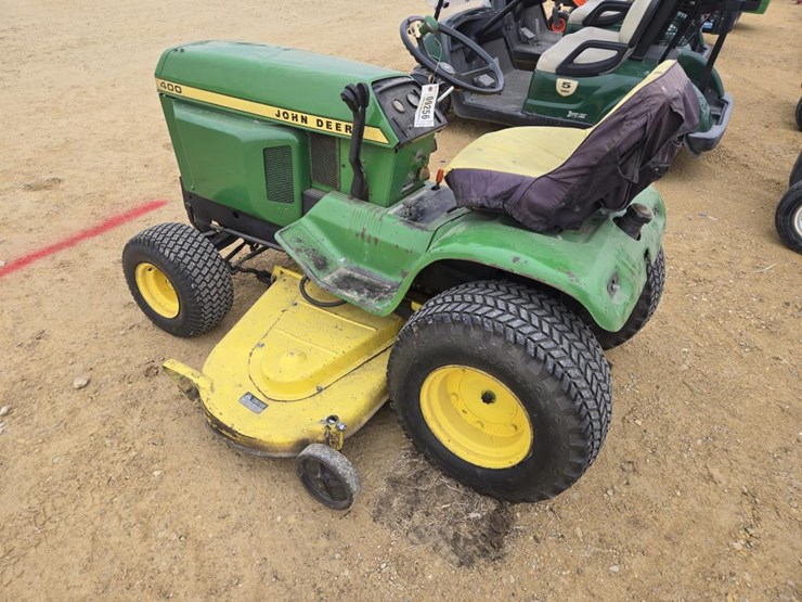 john-deere-400-image-12