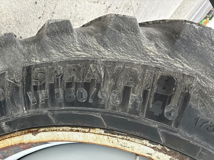 2015-ag-chem-rg1100-image-58