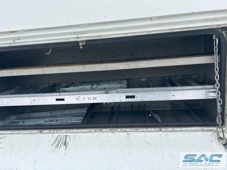 2016-international-durastar-4400-image-13