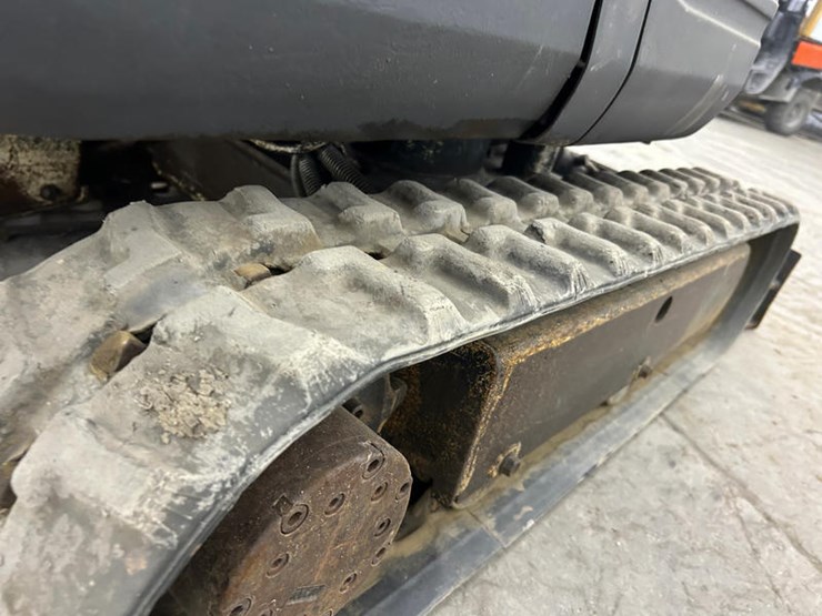 2016-kubota-k008-3-image-22