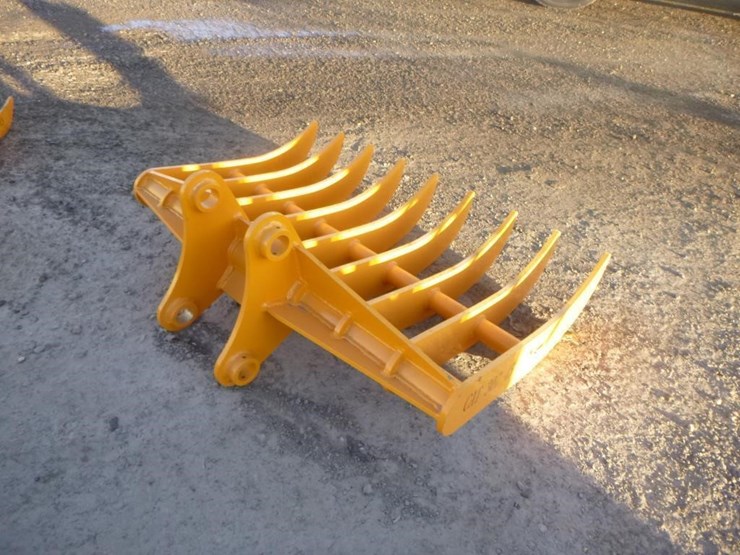 caterpillar-307-image-3