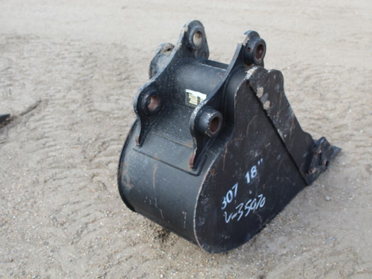 caterpillar-307-image-3